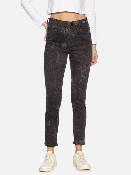 women's printed skinny fit jeans - 17465190 - Standard Image - 0