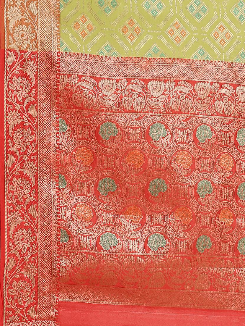 checkered banarasi saree with blouse - 17465494 - Standard Image - 3