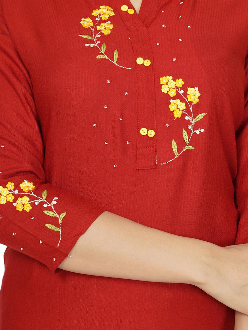 maroon rayon straight kurta - 17466941 - Standard Image - 3