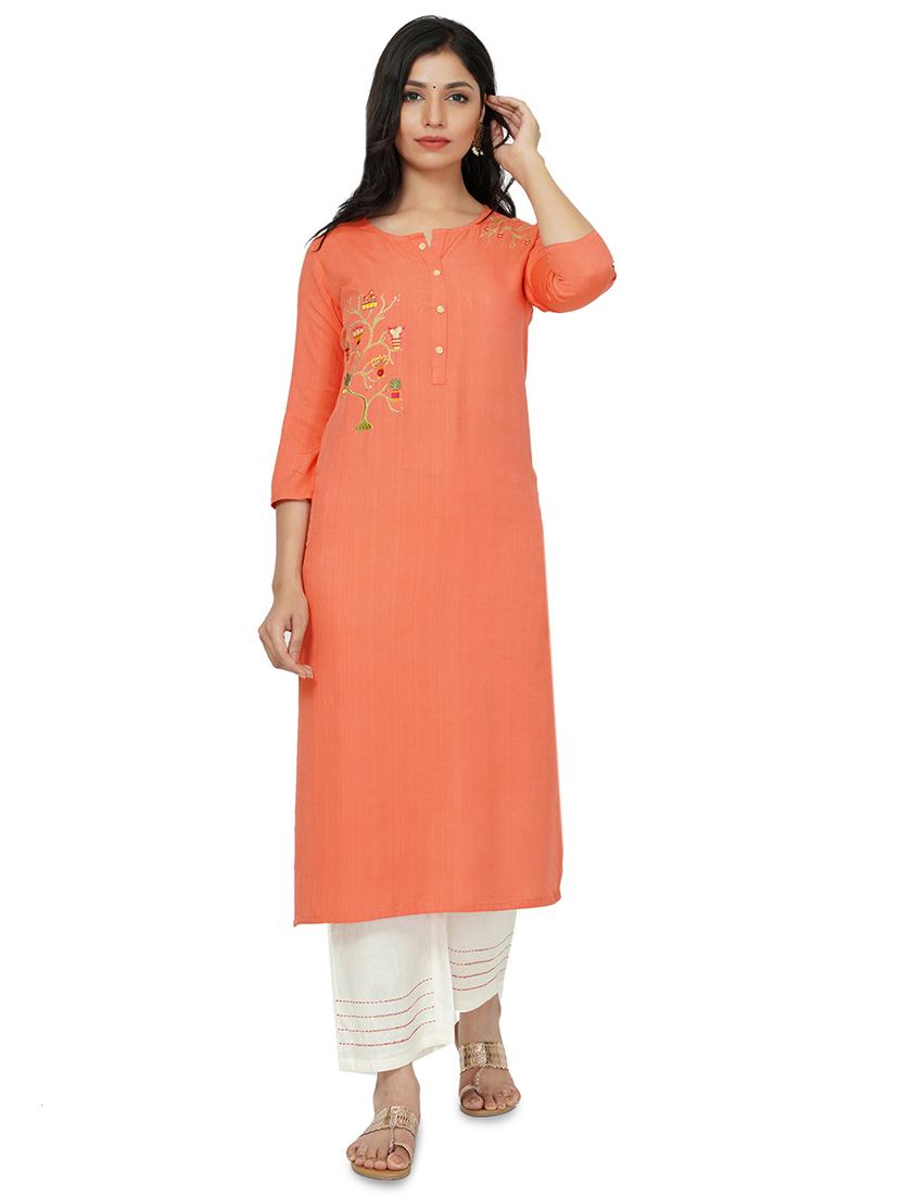 embroidered straight kurta - 17466944 - Zoom Image - 0