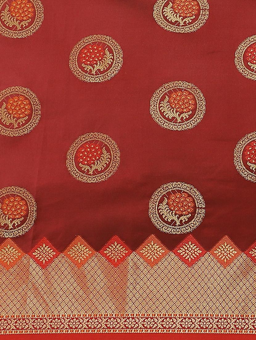 floral banarasi saree with blouse - 17469024 - Standard Image - 3