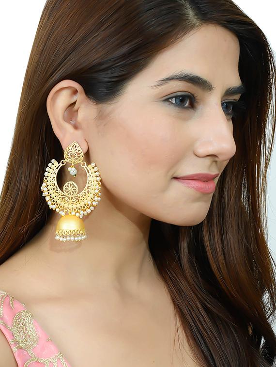 gold brass chandballi earring - 17474034 - Standard Image - 3