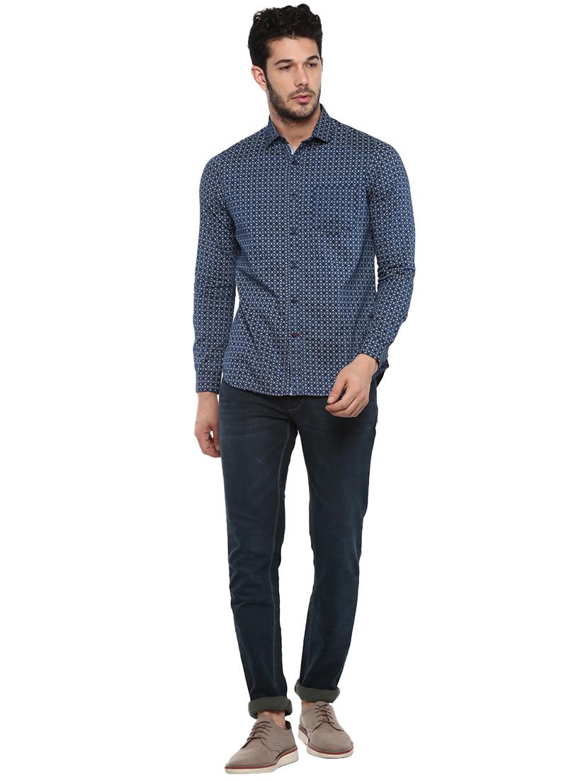 dark blue light washed denim jeans - 17474801 - Standard Image - 3