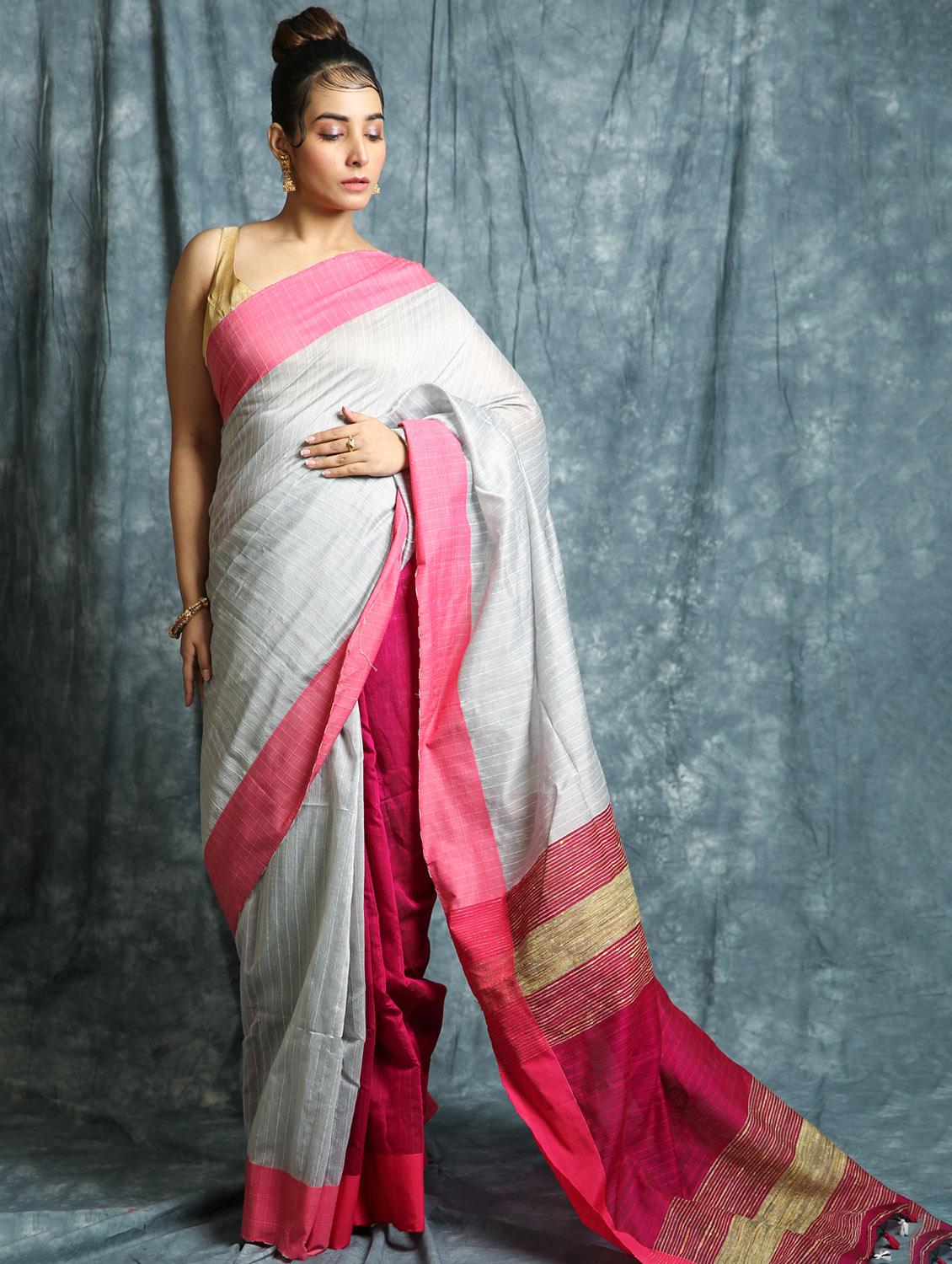 solid bordered saree - 17482423 - Zoom Image - 0