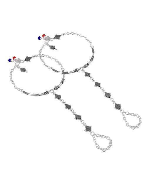 silver brass anklets and payal - 17482739 -  Standard Image - 0