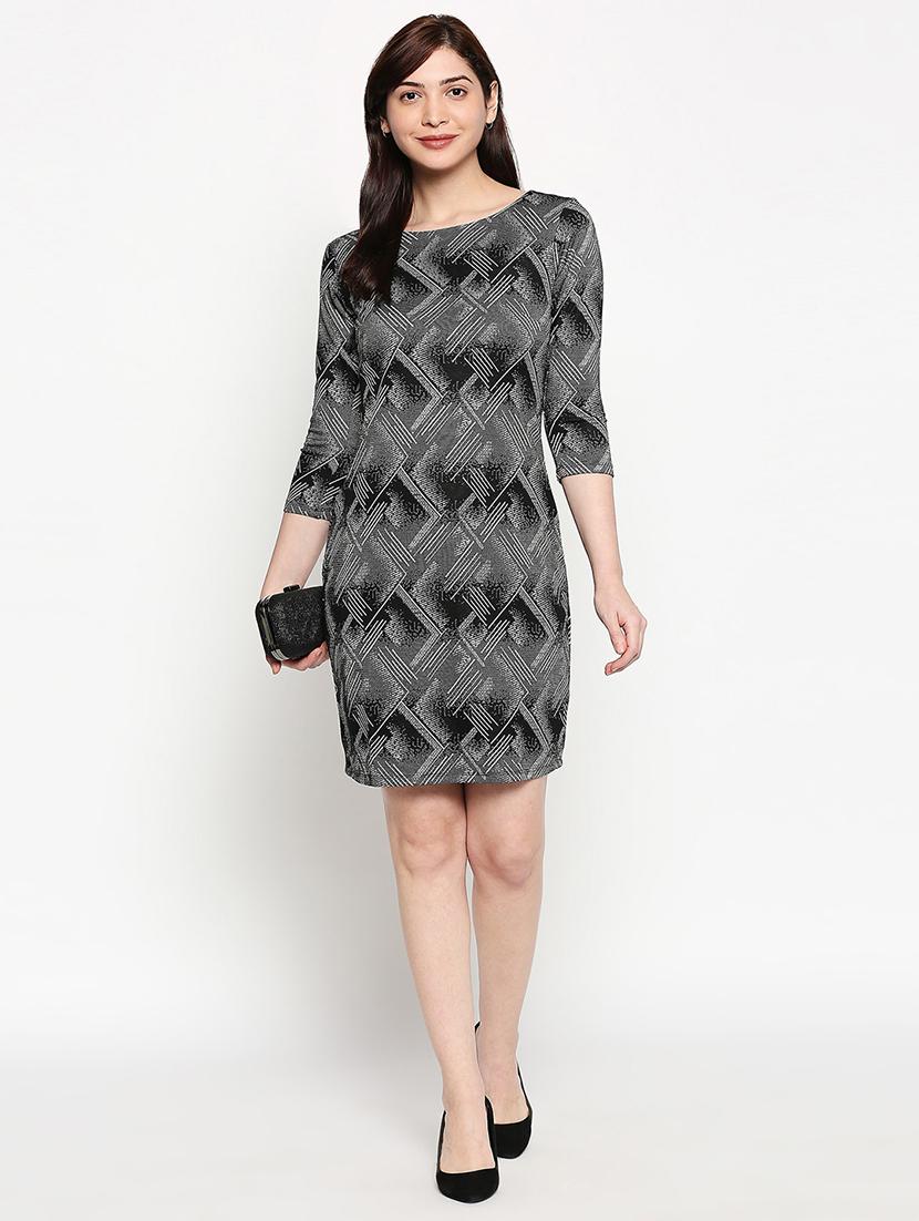 round neck abstract sheath dress - 17492562 - Standard Image - 3