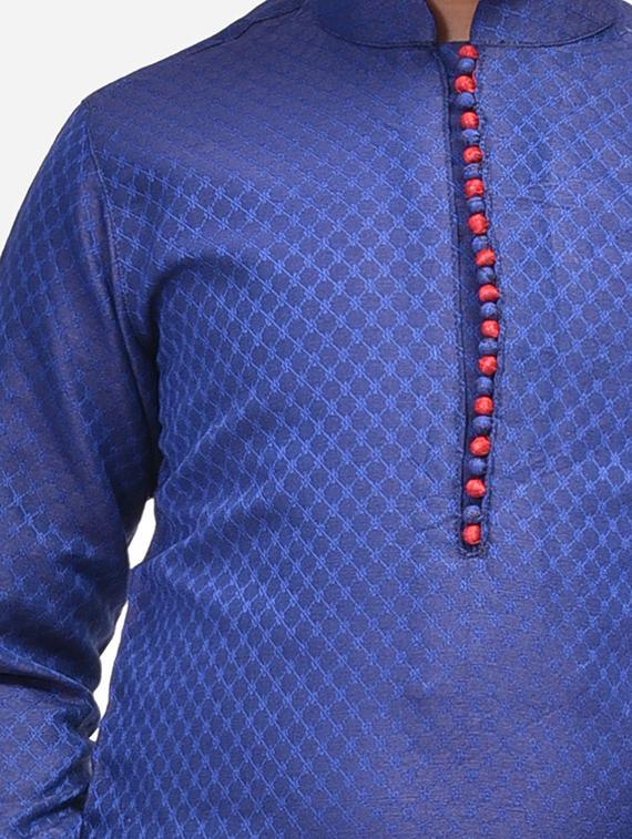 embroidered kurta set - 17498975 - Standard Image - 3