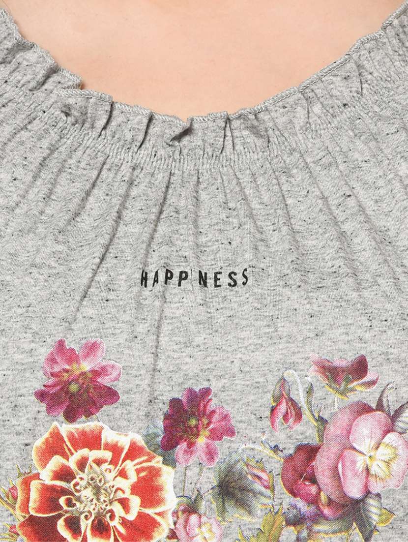 round neck graphic top - 17501753 -  Standard Image - 5