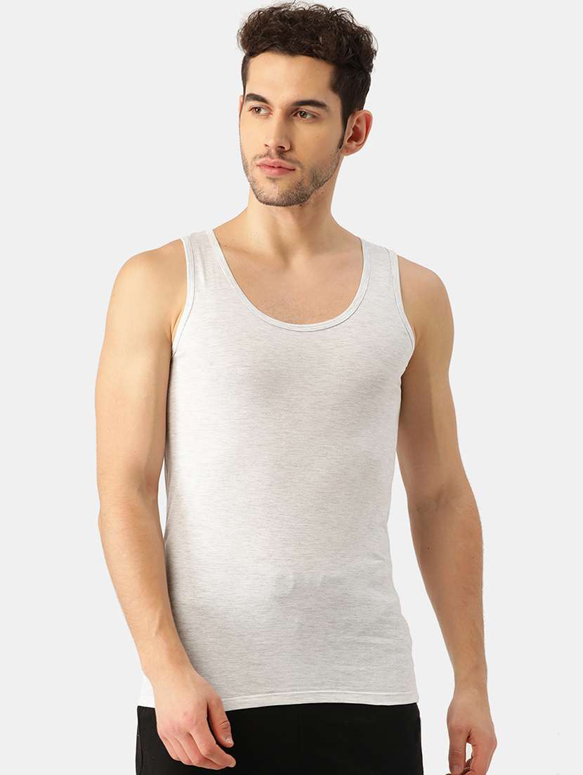grey solid vest