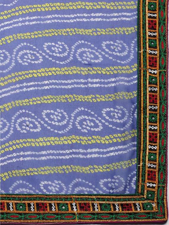 women's bandhani navy blue colored saree with blouse - 17528621 - Standard Image - 3
