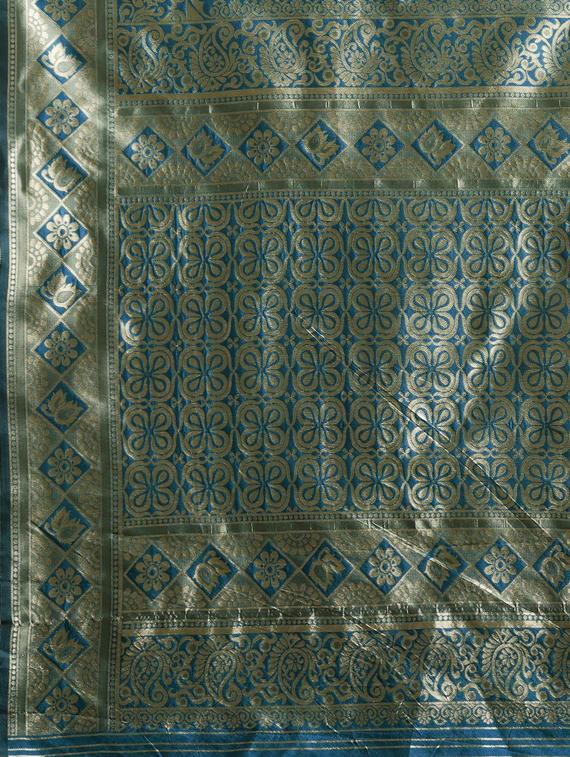 teal self design saree with blouse - 17528645 - Standard Image - 3