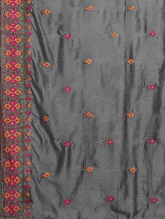 embroidered bordered saree with blouse - 17528647 - Standard Image - 3