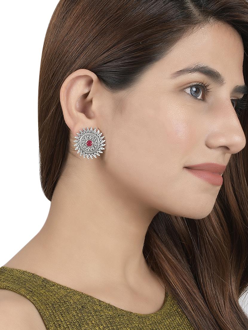 silver brass studs earring - 17531461 - Standard Image - 3