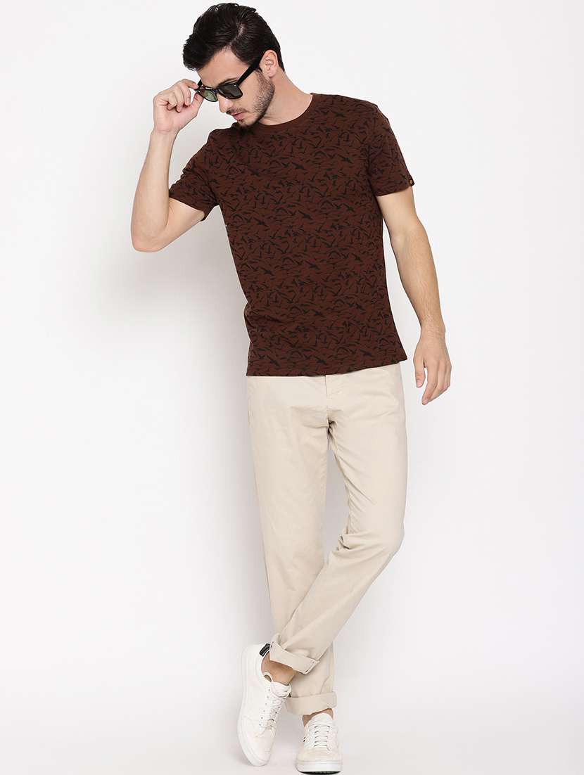 brown printed t-shirt - 17533658 - Standard Image - 5
