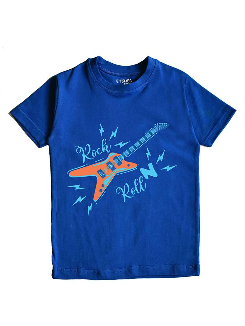 set of 2 t-shirts  - 17538585 -  Standard Image - 3