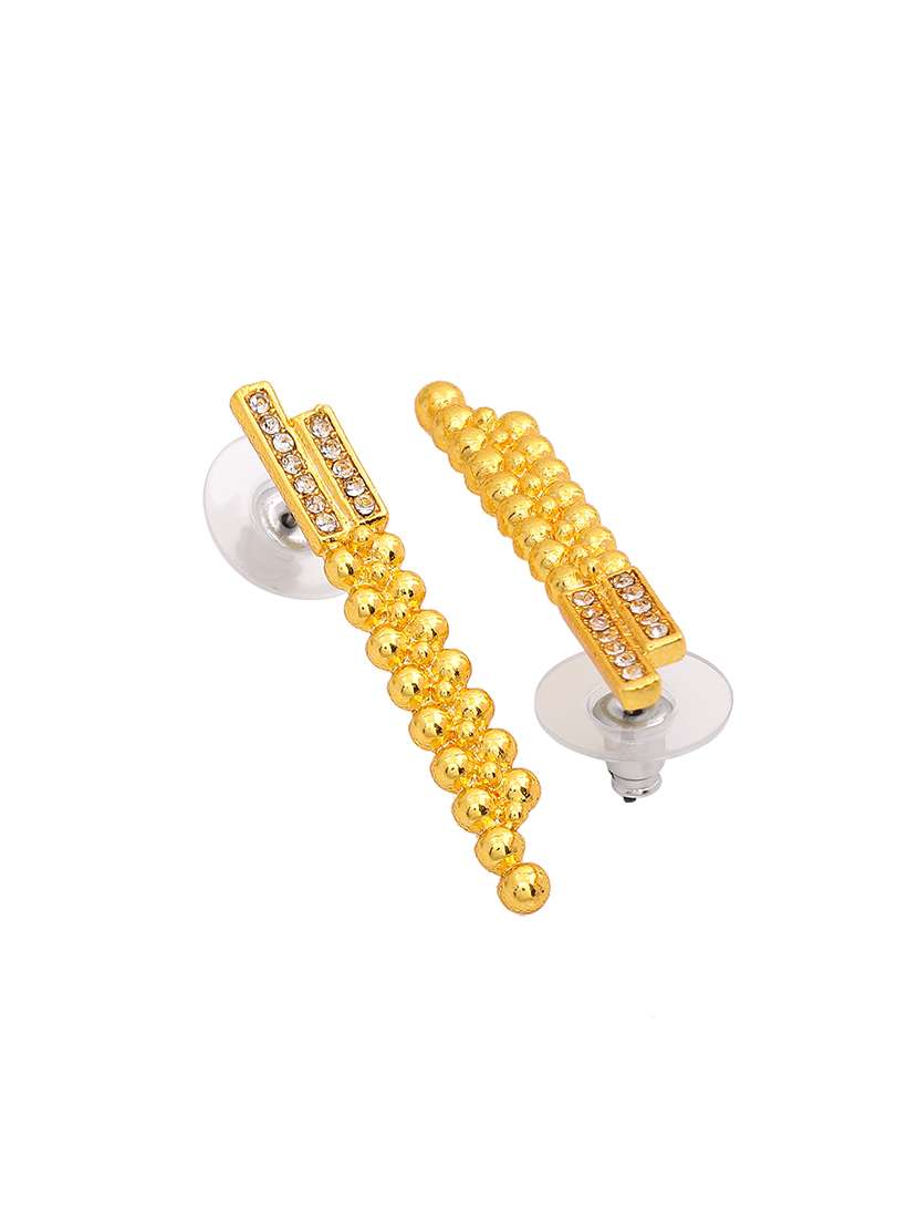 gold metal studs earring - 17542751 -  Standard Image - 3