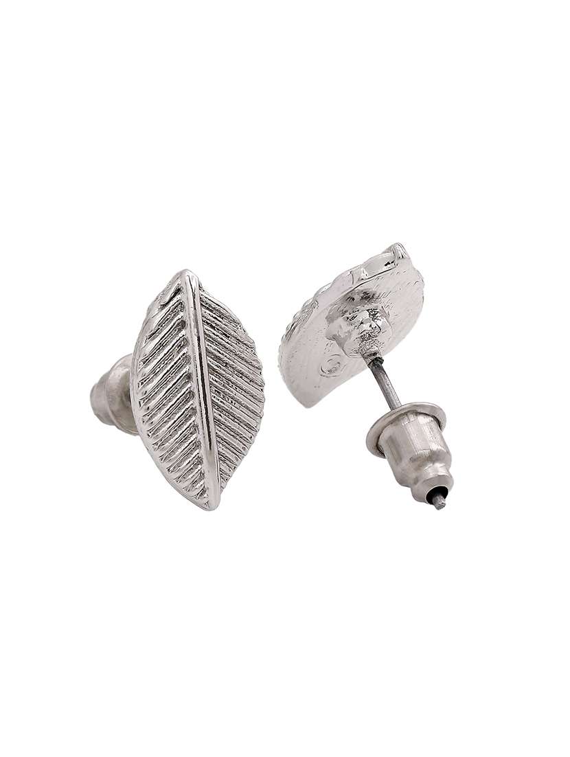 silver  metal studs earring - 17542759 -  Standard Image - 3