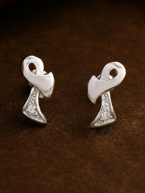 silver  metal studs earring - 17542858 -  Standard Image - 0