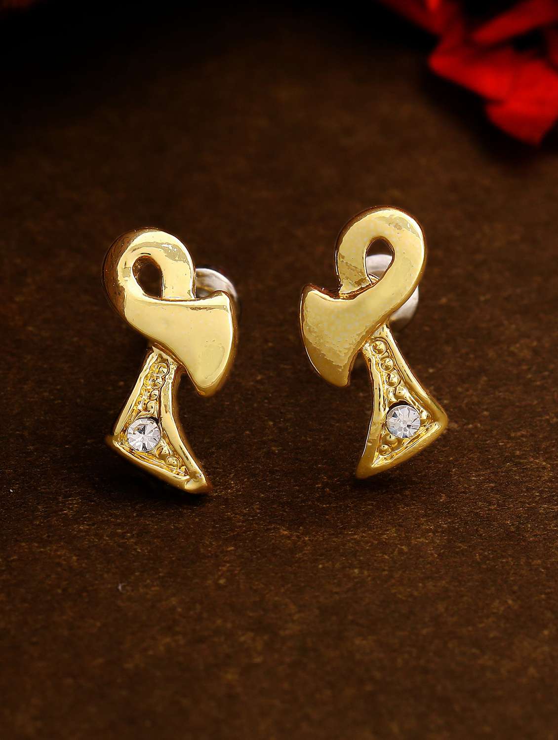 gold metal studs earring - 17542859 - Zoom Image - 0