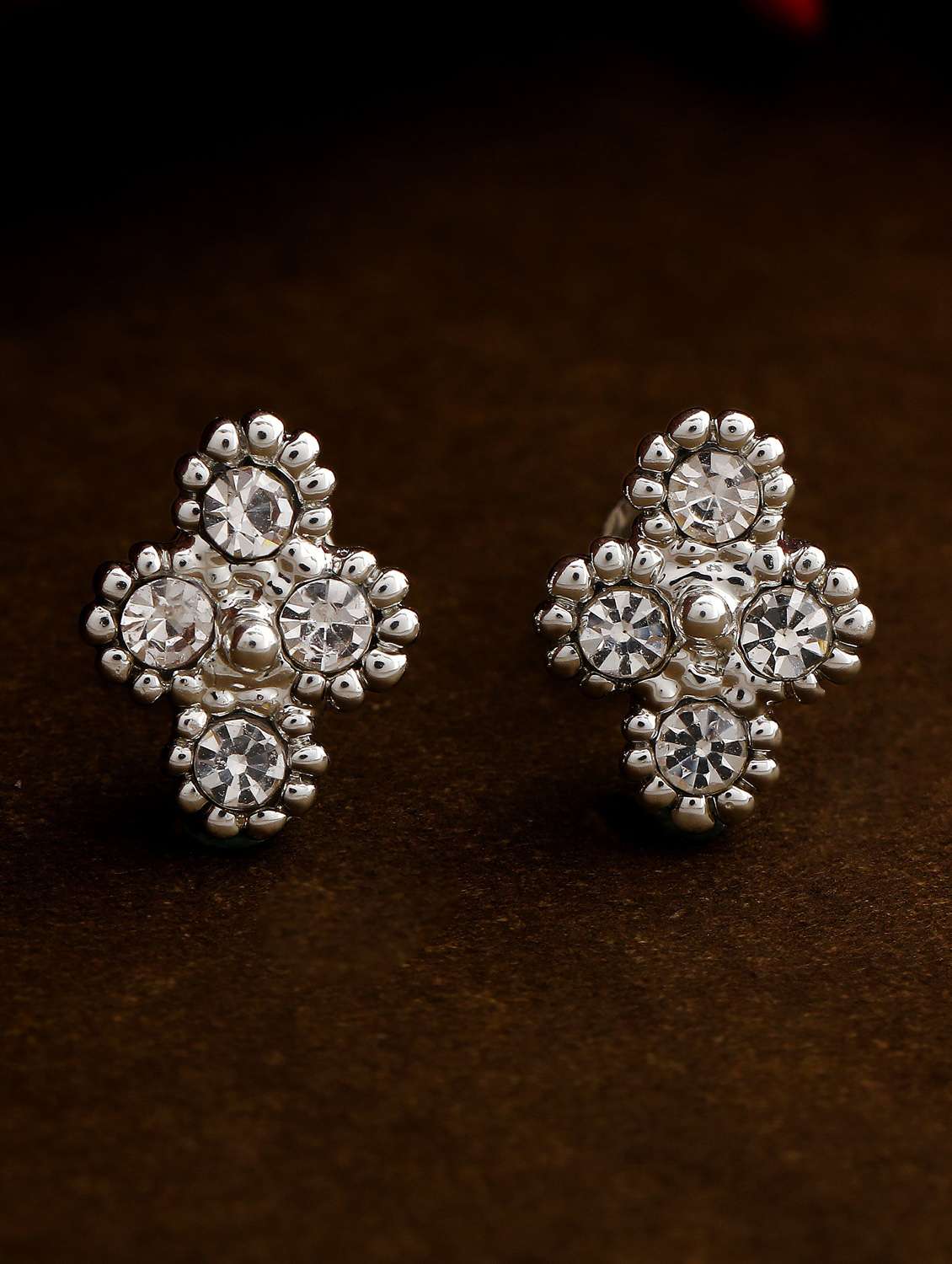 silver metal studs earring - 17542876 - Zoom Image - 0