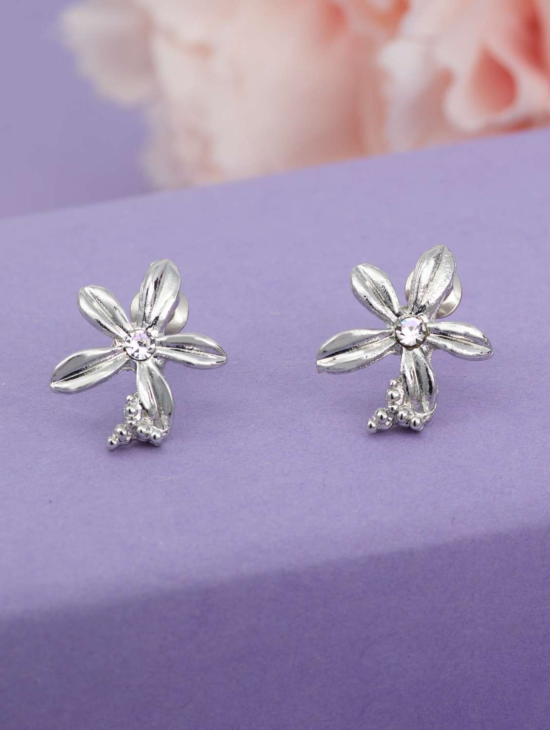 silver metal studs earring