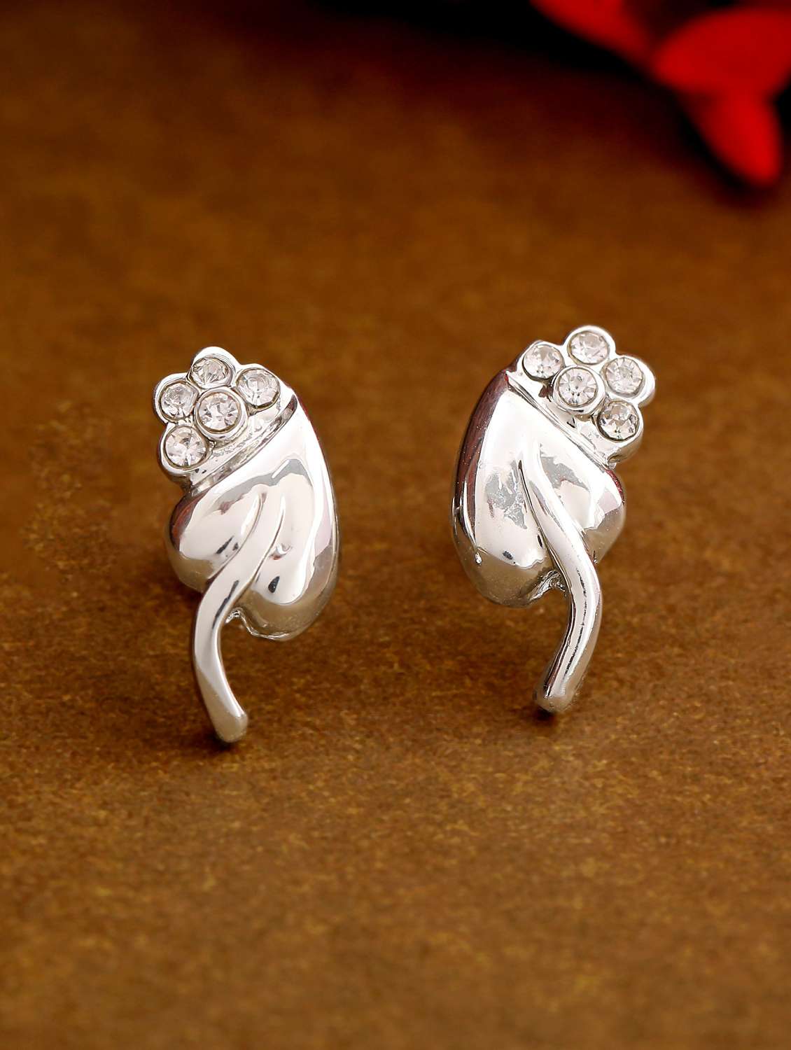 silver metal studs earring