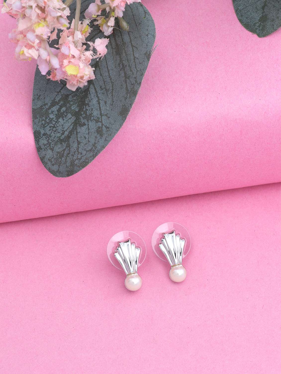 silver metal studs earring - 17542945 - Zoom Image - 0