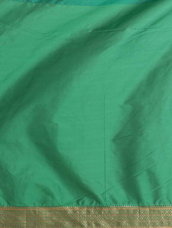 floral banarasi saree with blouse - 17545872 - Standard Image - 3