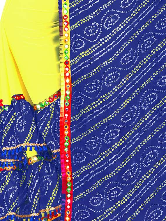 women's color block royal blue colored saree with blouse - 17547433 -  Standard Image - 3