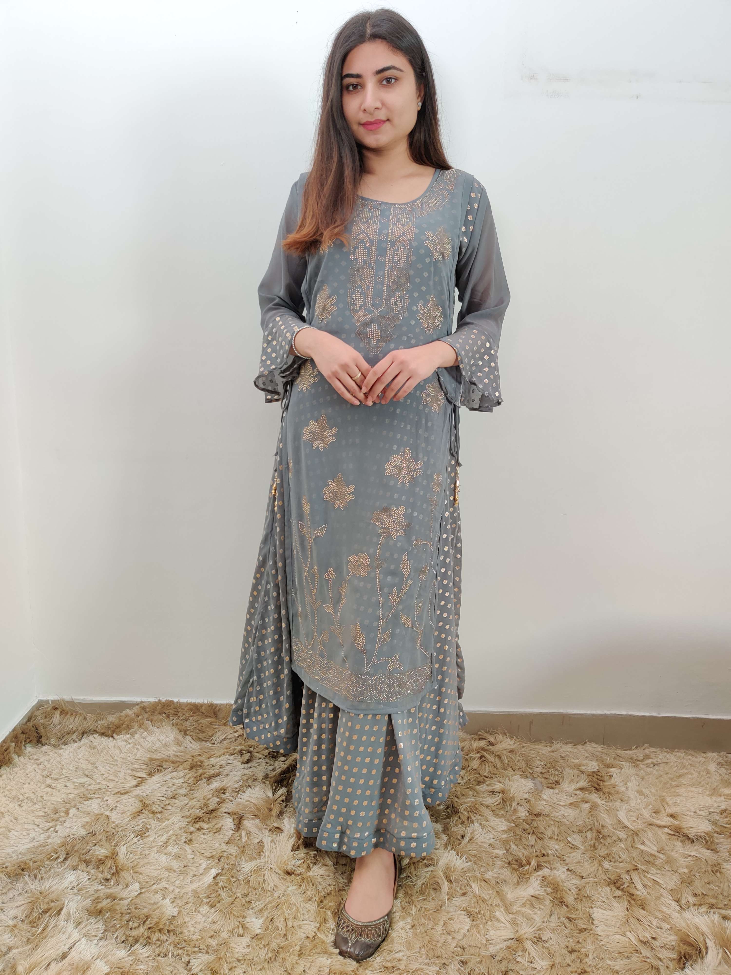 limeroad layered kurtis