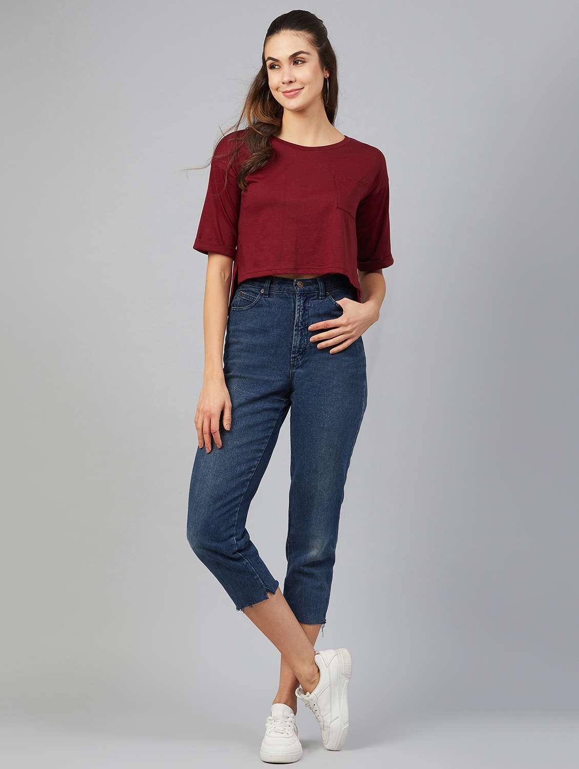 round neck solid crop tee - 17557336 -  Standard Image - 3
