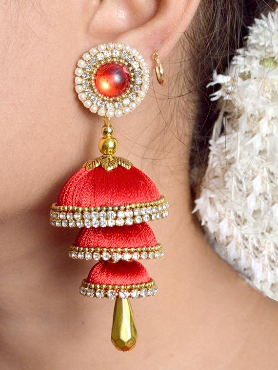 red cotton blend jhumka earring - 17557672 - Zoom Image - 0