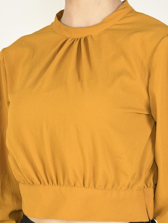 round neck solid crop top - 17559279 - Standard Image - 3