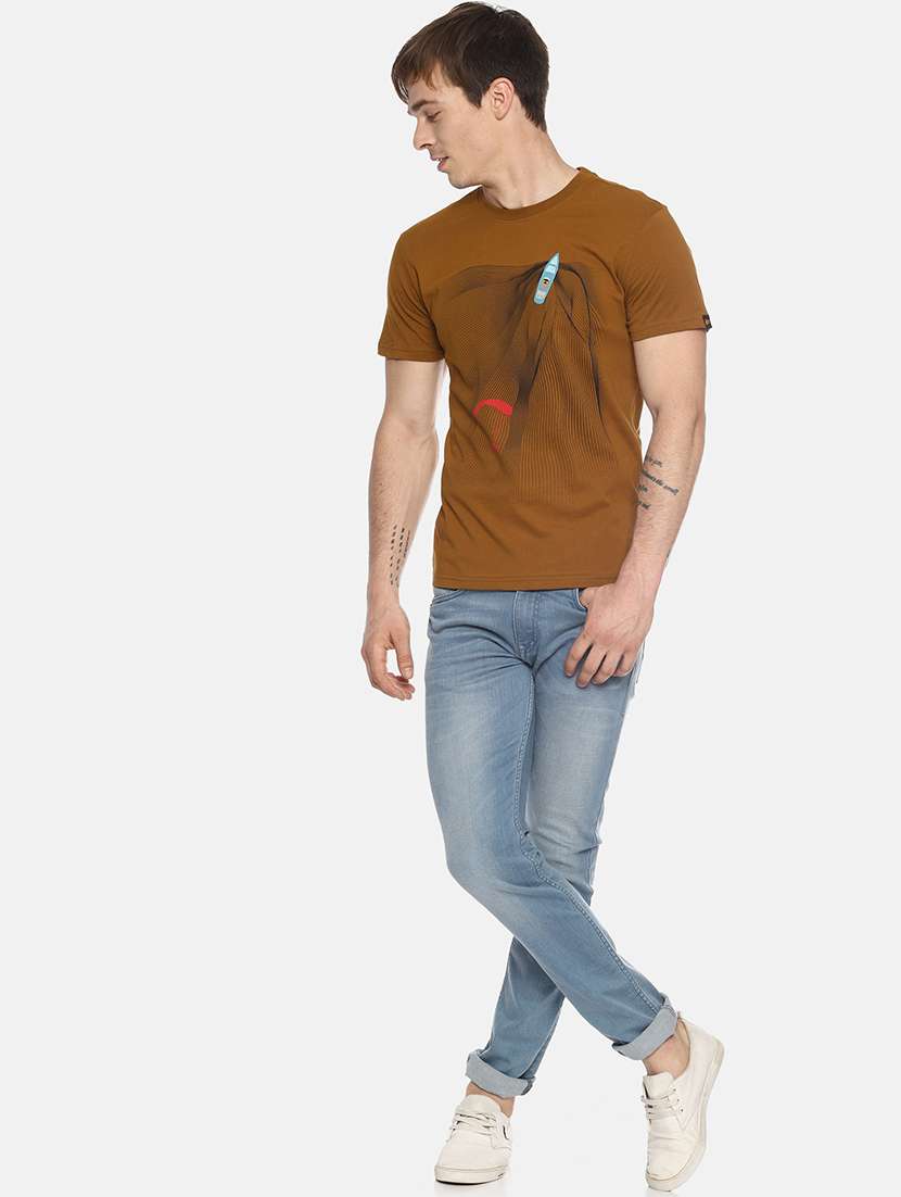 brown printed t-shirt - 17564162 -  Standard Image - 3