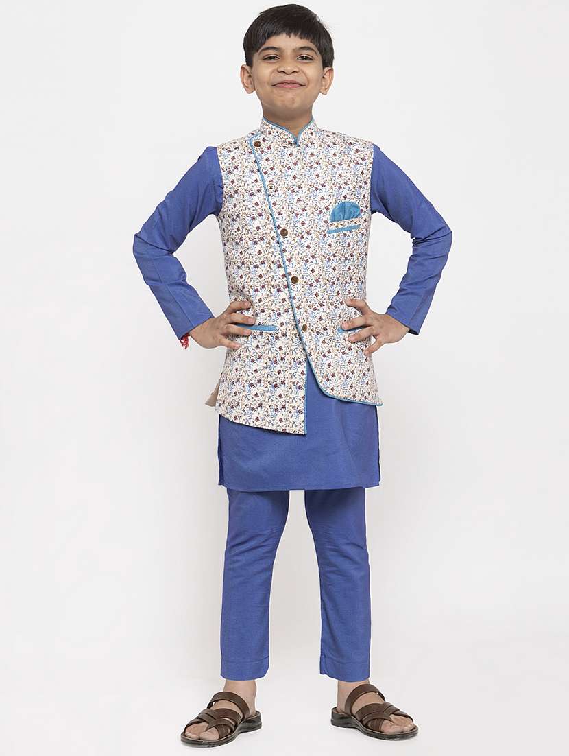 Buy online Festive Wear Kurta Set With 