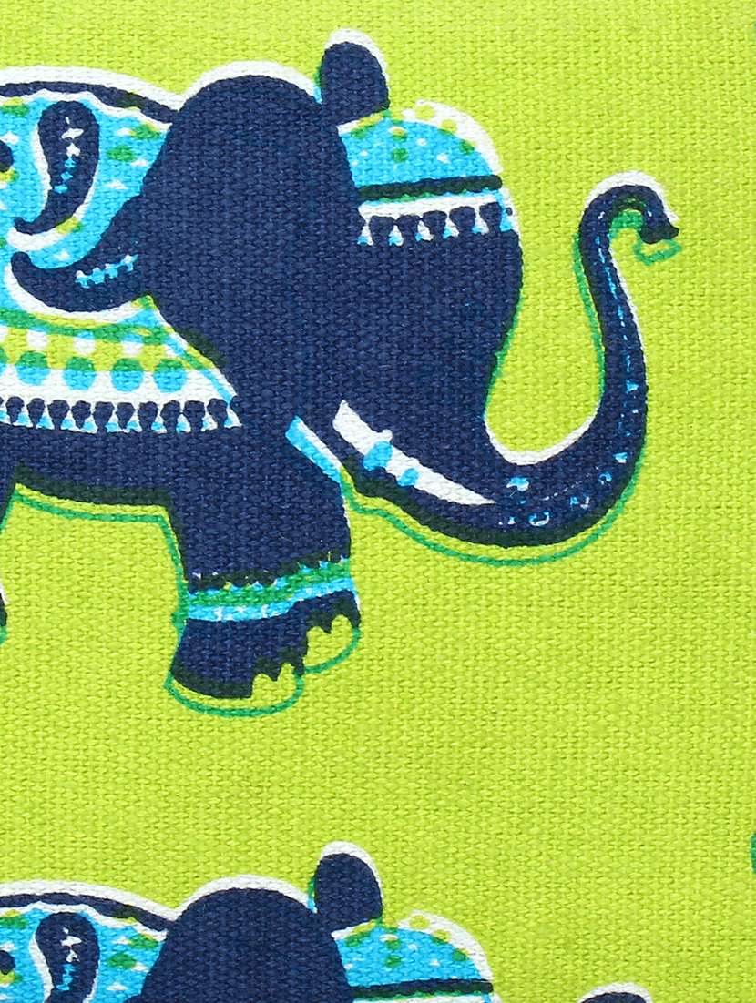 green canvas regular pouch - 17588624 -  Standard Image - 5