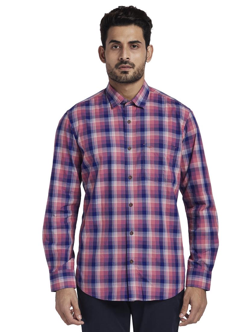 pink checkered casual shirt - 17592450 - Zoom Image - 0