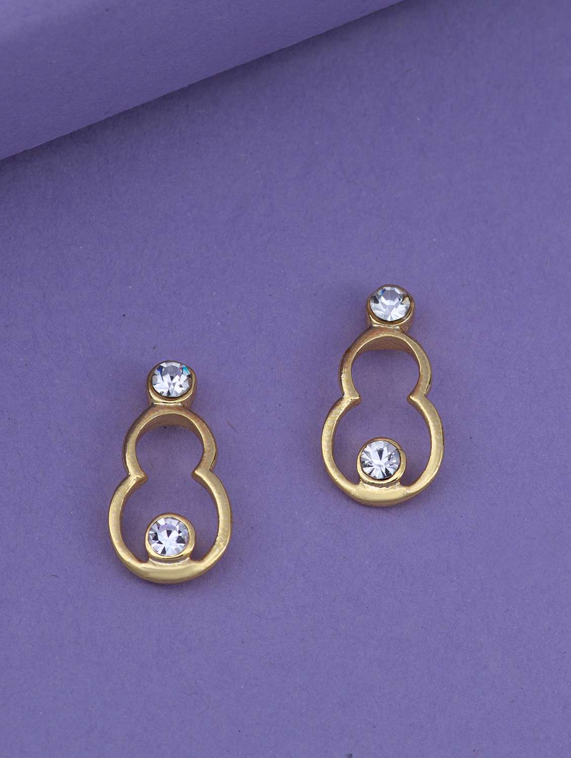 gold metal drop earring - 17595855 - Zoom Image - 0