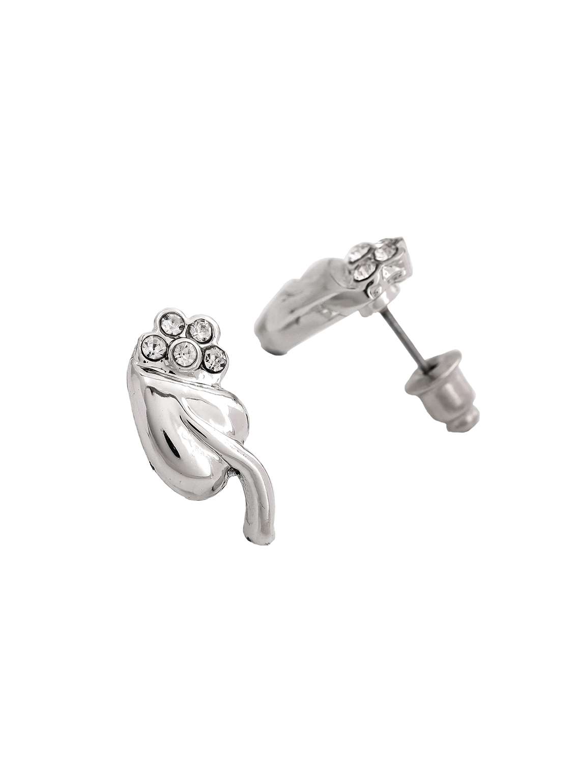 silver metal studs earring - 17595857 -  Standard Image - 3
