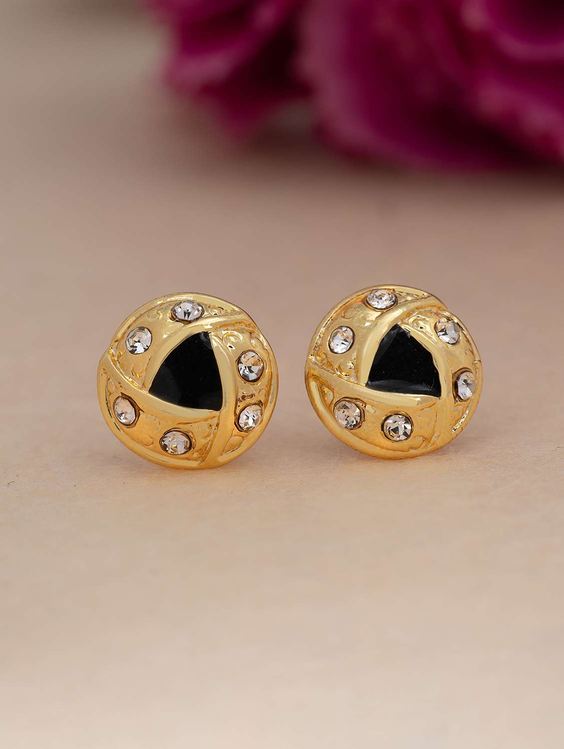 gold metal studs earring