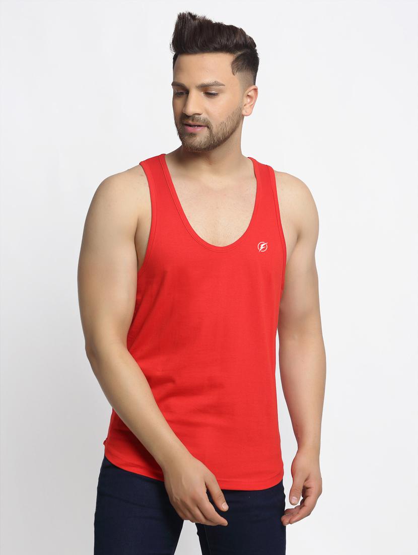 red solid vest - 17630302 - Zoom Image - 0