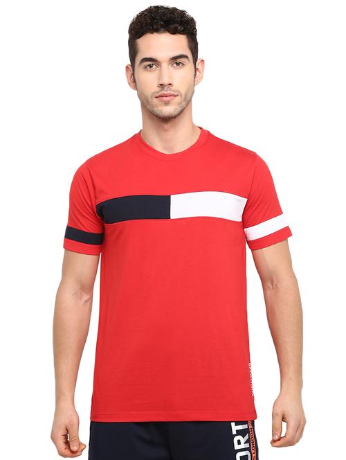 red color block cut & sew t-shirt - 17632911 - Standard Image - 0