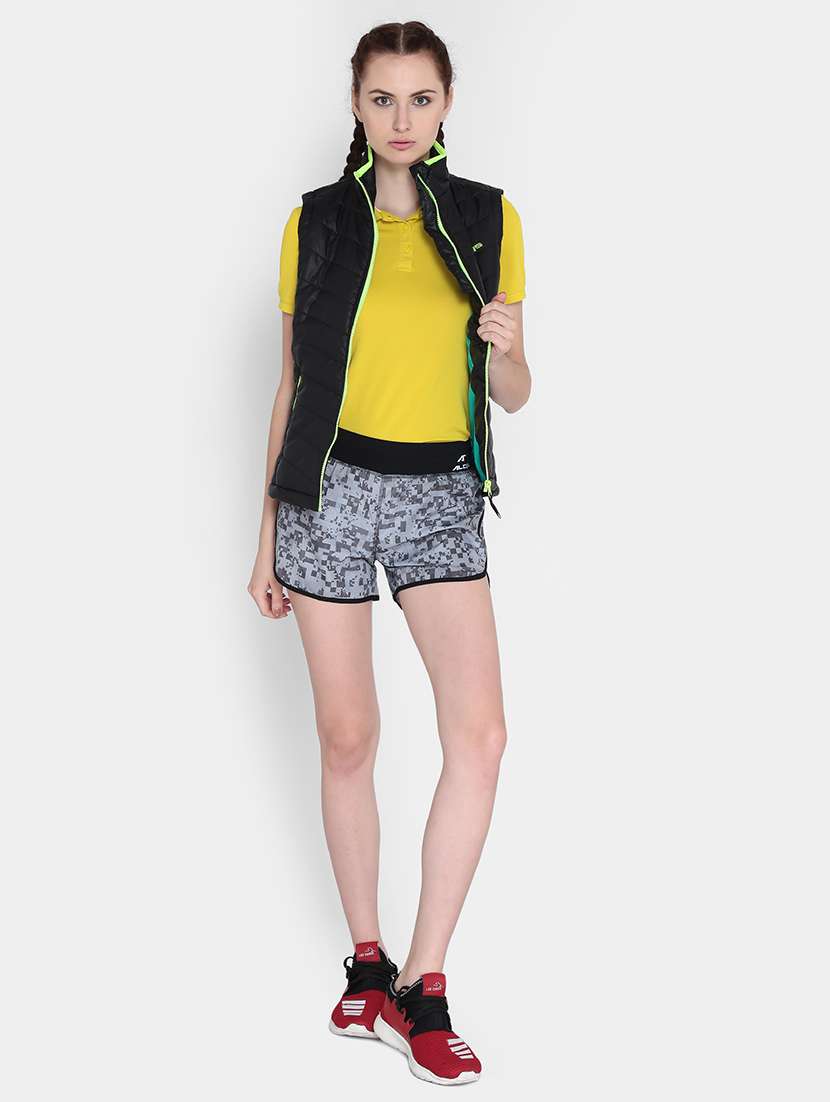 stand collar quilted jacket  - 17633099 -  Standard Image - 3