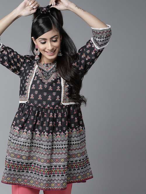 lace detail printed flared tunic - 17633683 - Standard Image - 0
