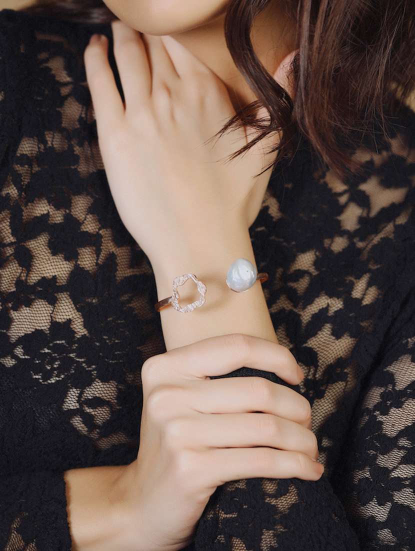 pink brass cuffs bracelet - 17637492 -  Standard Image - 3