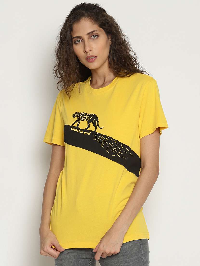 women's front print round neck t-shirt