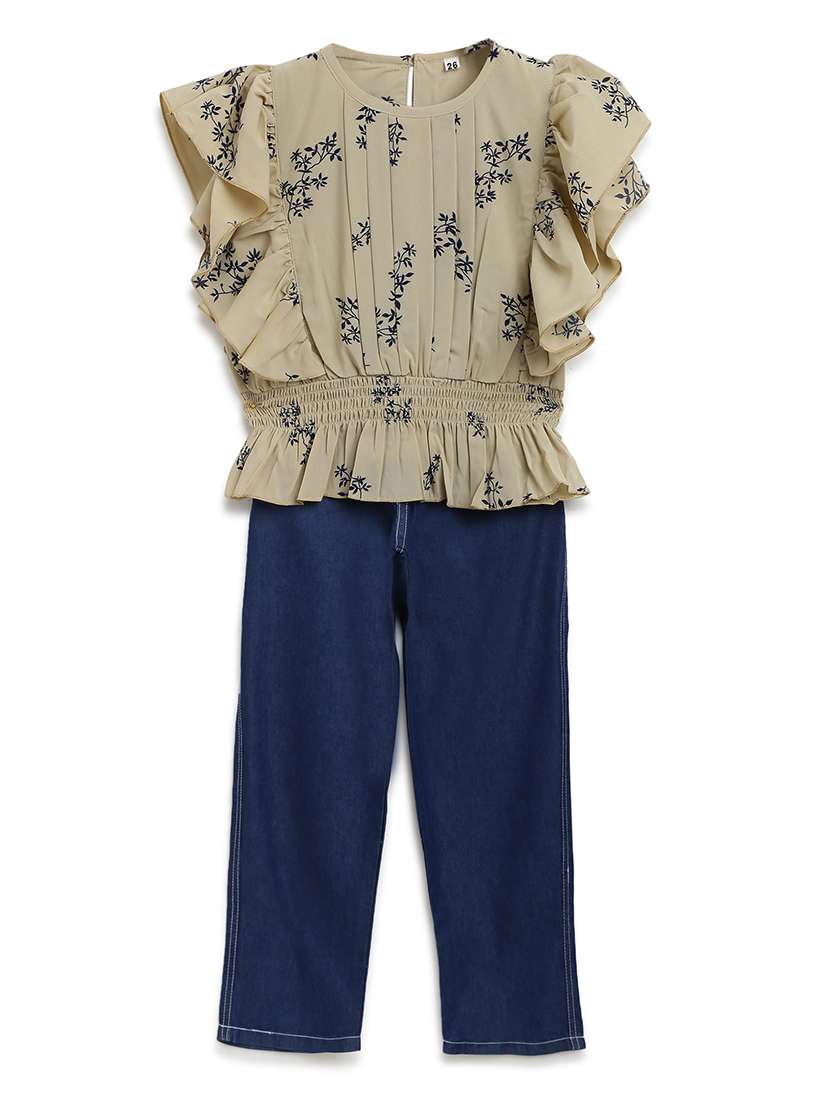 floral top with jeans set - 17645677 - Zoom Image - 0
