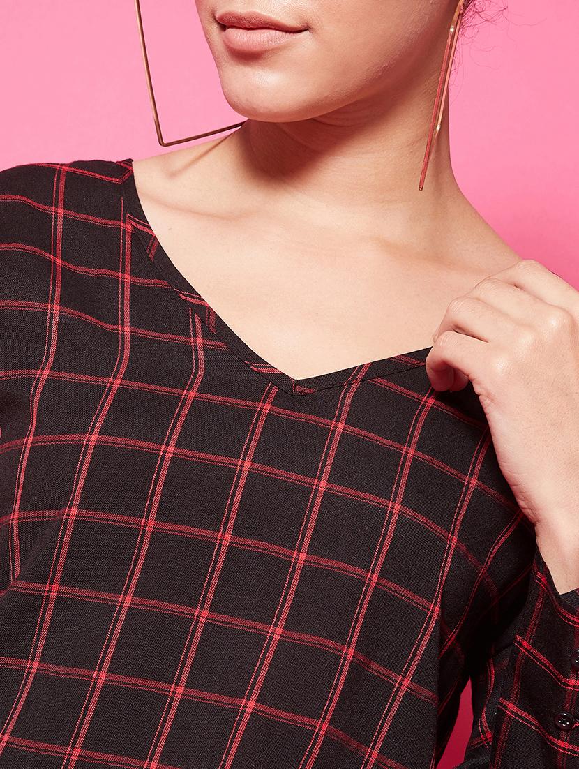 bishop sleeves checkered top  - 17647264 -  Standard Image - 5