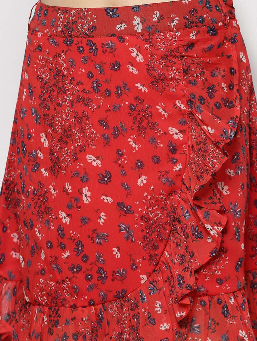 floral top with skirt set  - 17661240 -  Standard Image - 5