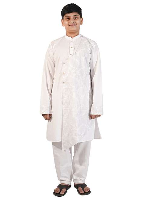 white kurta pajama set - 17662389 - Standard Image - 0